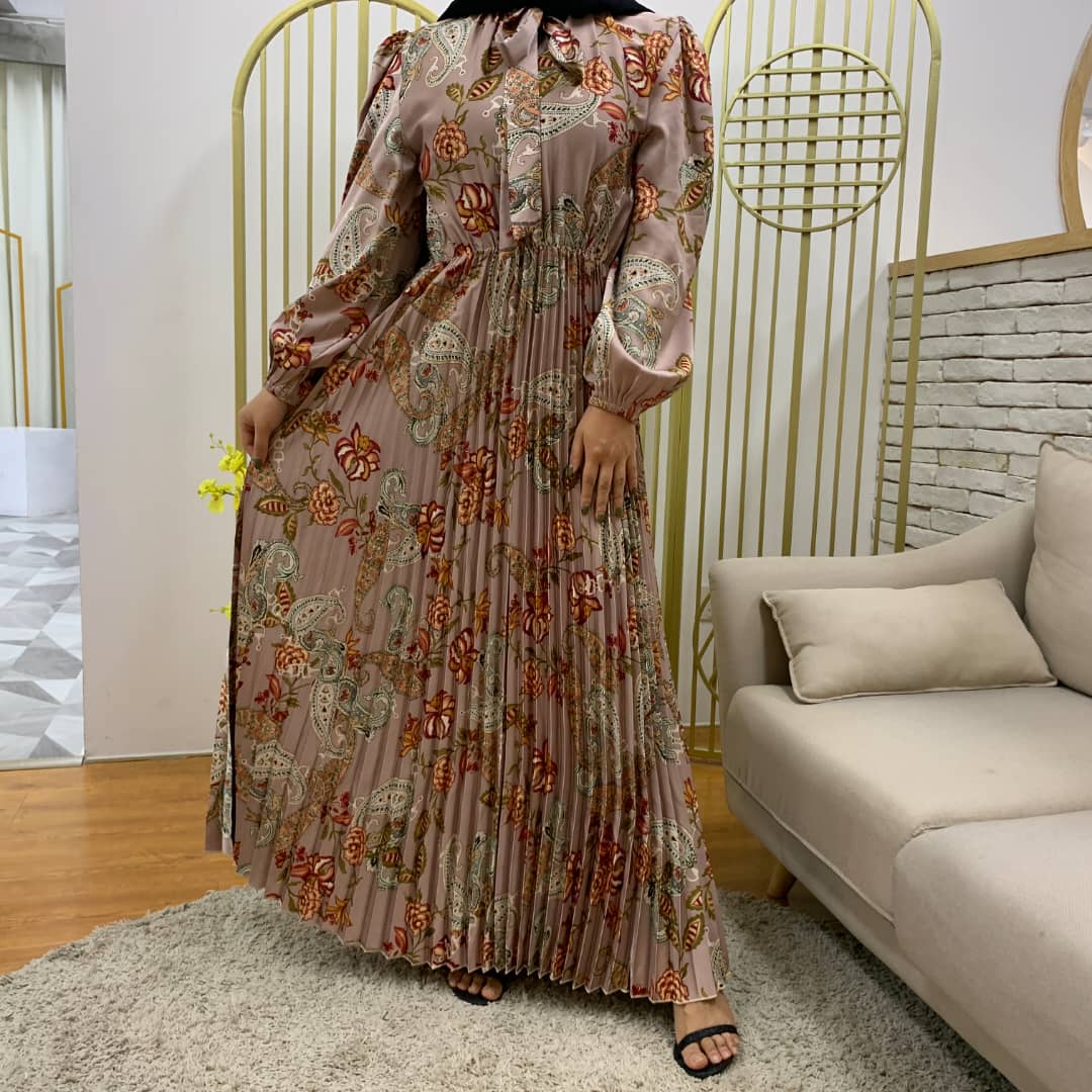 Nadiyya Pink Paisley Dress |Pleated  Maxi Dress | Ramadan Eid Gift | Muslim  Dress | Modest Dress For Her